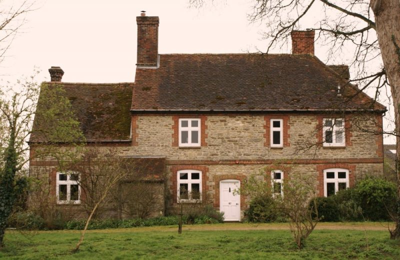 Former farmhouse at 87 Lower Radley in March 2007