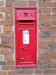 Victorian post box, Church Road, Radley