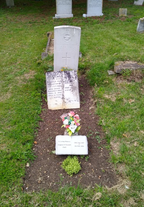 Grave of Ronald Coke in the Lower Cemetery at Radley in Oxfordshire